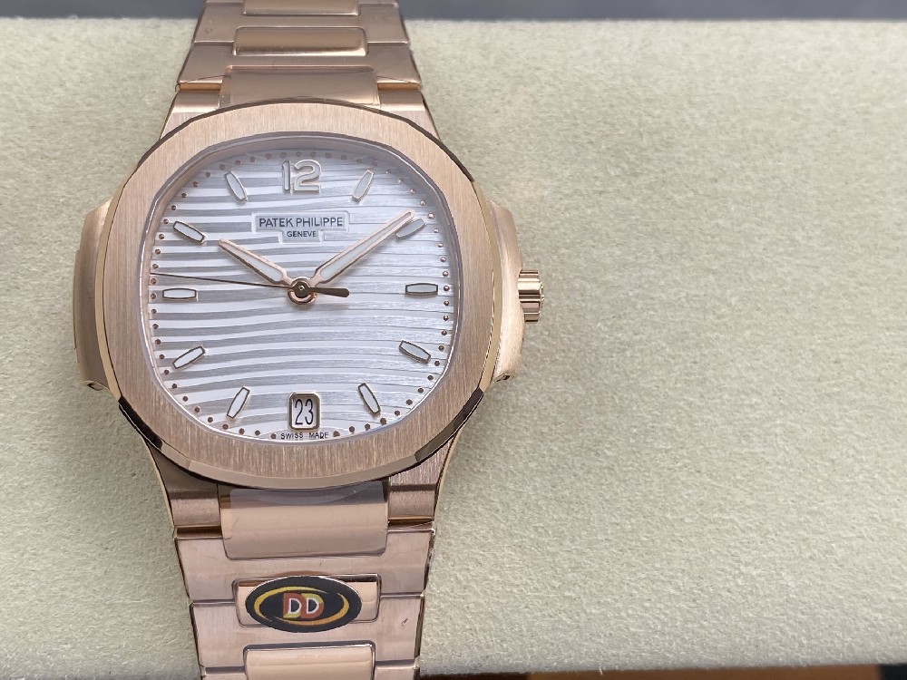 DDF Patek Philippe Female Nautilus 7118 White
