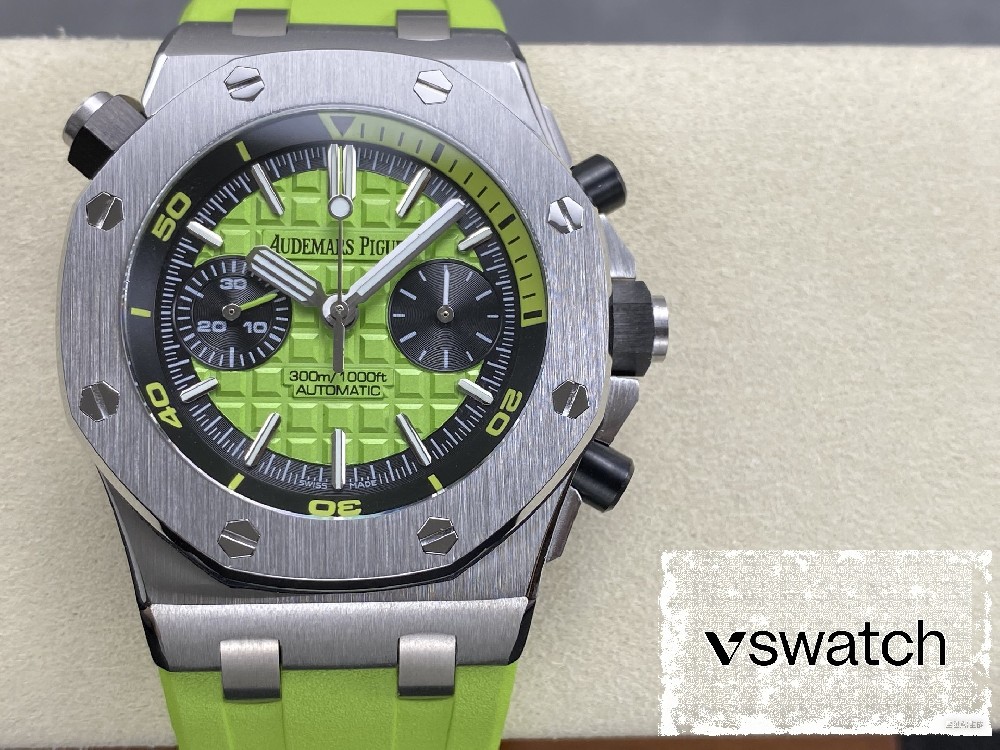 Audemars Piguet 26703 42mm